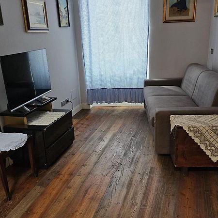 RESIDENZA CarloMaria Bed & Breakfast Seregno Exterior foto